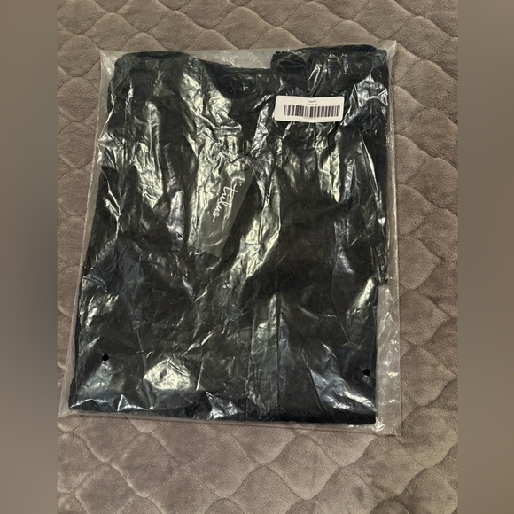 NWT - Sheer Lace Midi Dress - Size Medium. - Picture 5 of 5